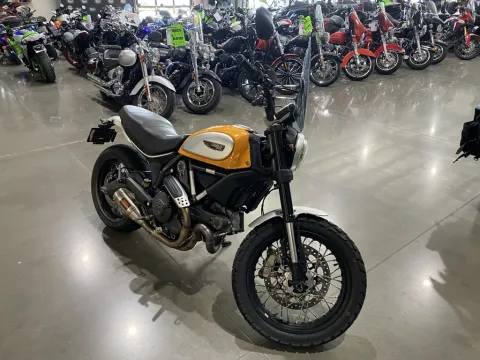 Photos of 2016 Ducati Scrambler for sale in Grain Valley, MO at Dell's Powersports