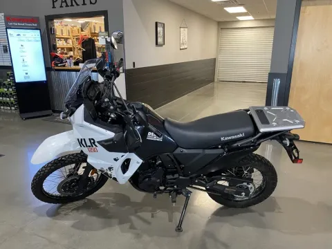 More photos of 2025 Kawasaki KLR 650 at Dell's Powersports, MO