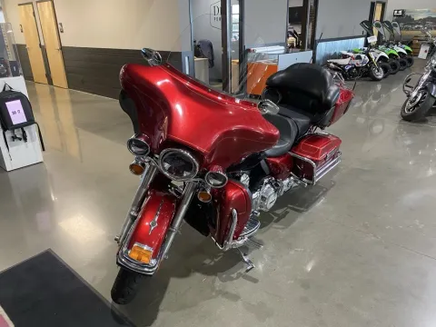 More photos of 2012 Harley-Davidson Electra Glide Ultra Classic at Dell's Powersports, MO