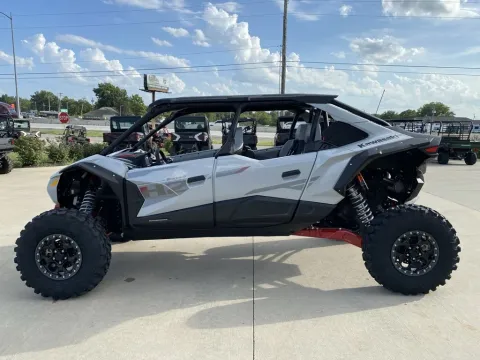 More photos of 2026 Kawasaki Teryx5 H2 Deluxe eS at Dell's Powersports, MO