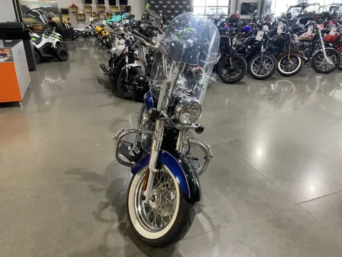 Another view of 2009 Kawasaki Vulcan 900 Classic LT for sale in Grain Valley, MO at Dell's Powersports