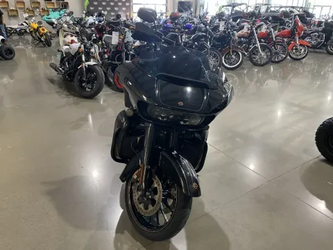 Another view of 2019 Harley-Davidson Road Glide Special for sale in Grain Valley, MO at Dell's Powersports