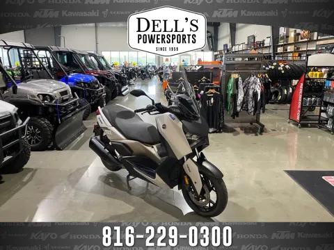 Unknown 2024 Yamaha XMAX for sale in Grain Valley, MO