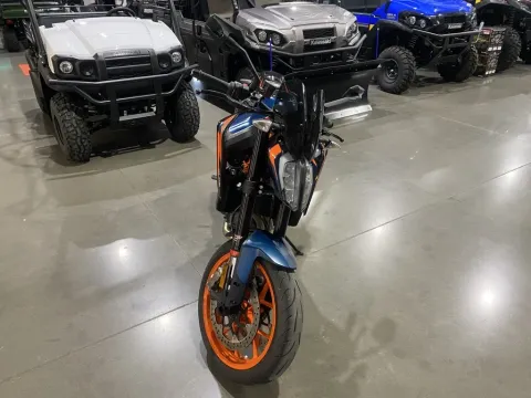 Another view of 2023 KTM Duke 890 R for sale in Grain Valley, MO at Dell's Powersports