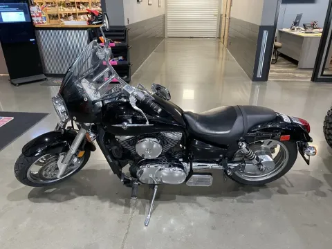 More photos of 2005 Kawasaki Vulcan 1600 Mean Streak at Dell's Powersports, MO