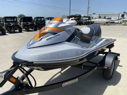 More photos of 2008 Sea-Doo RXT 255 at Dell's Powersports, MO
