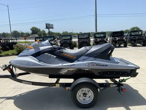More photos of 2008 Sea-Doo RXT 255 at Dell's Powersports, MO