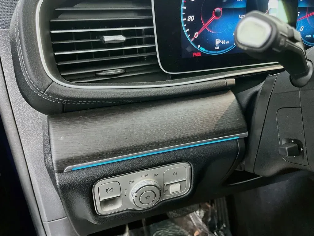 2022 Mercedes-Benz GLS GLS450 - Photo 13