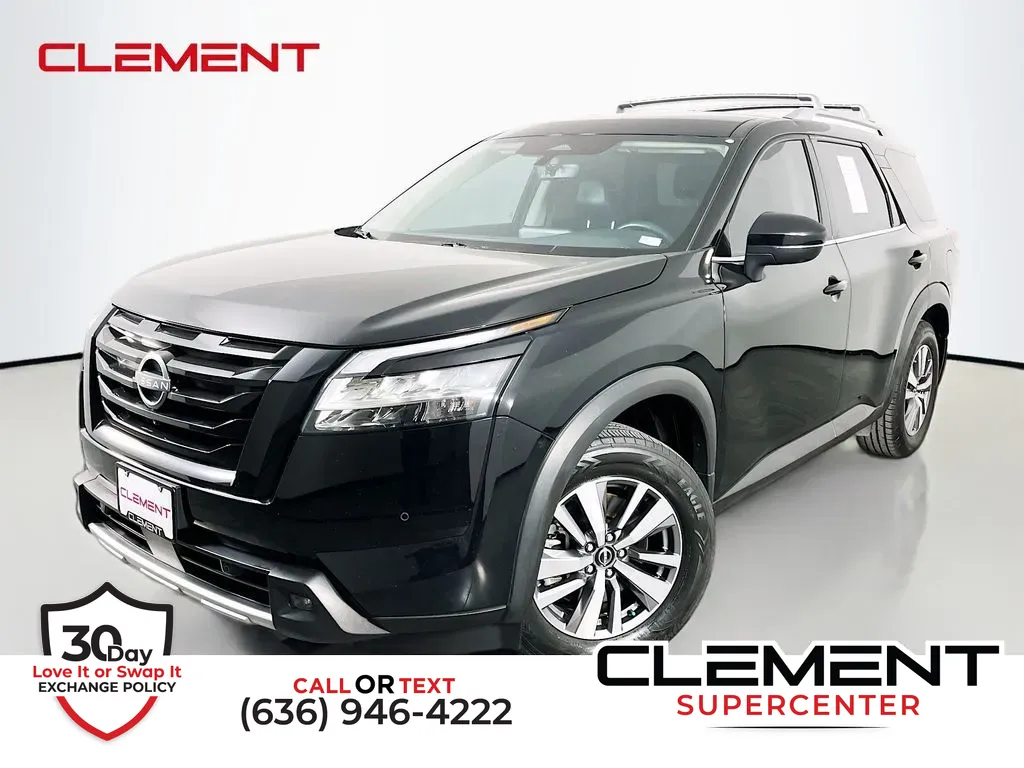 2023 Nissan Pathfinder SL