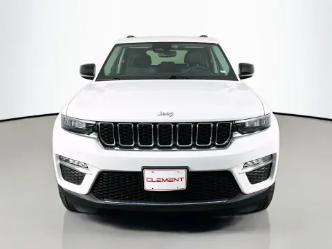 Another view of 2023 Jeep Grand Cherokee Limited for sale in Saint Charles, MO at Clement Supercenter