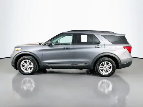 More photos of 2022 Ford Explorer XLT at Clement Supercenter, MO
