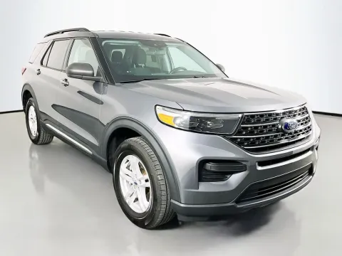 More photos of 2022 Ford Explorer XLT at Clement Supercenter, MO