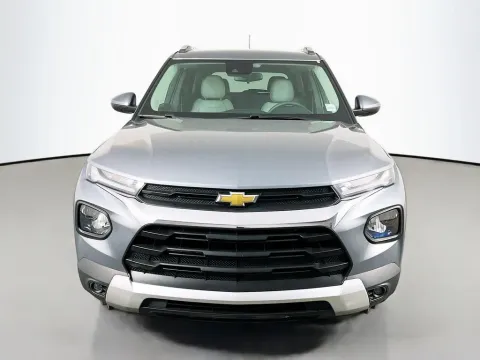 Photos of 2022 Chevrolet TrailBlazer LT for sale in Saint Charles, MO at Clement Supercenter