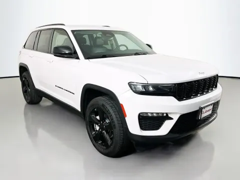 More photos of 2023 Jeep Grand Cherokee Limited at Clement Supercenter, MO