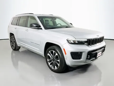 More photos of 2021 Jeep Grand Cherokee L Overland at Clement Supercenter, MO
