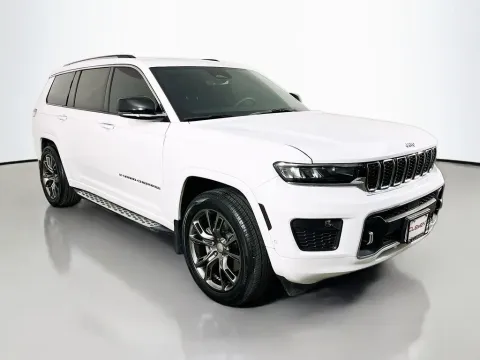 Another view of 2023 Jeep Grand Cherokee L Overland for sale in Saint Charles, MO at Clement Supercenter