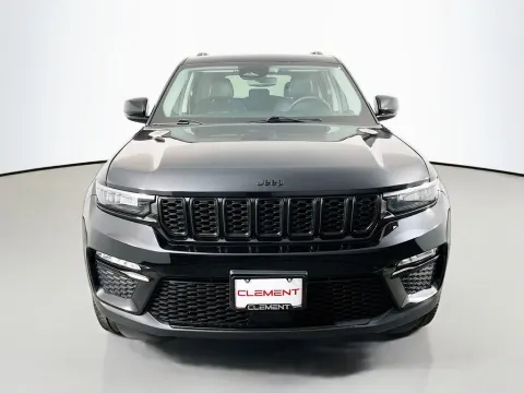 Another view of 2023 Jeep Grand Cherokee Limited for sale in Saint Charles, MO at Clement Supercenter