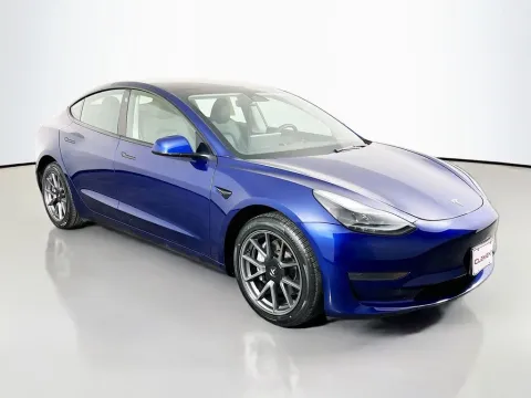More photos of 2023 Tesla Model 3 at Clement Supercenter, MO