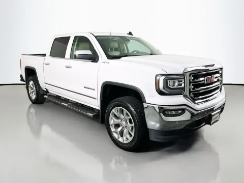 More photos of 2017 GMC Sierra 1500 SLT at Clement Supercenter, MO