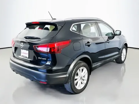 More photos of 2019 Nissan Rogue Sport SV at Clement Supercenter, MO