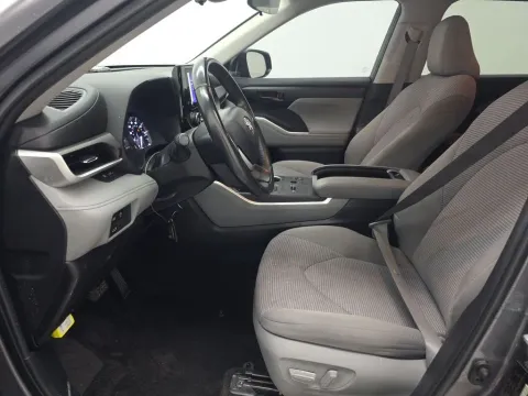 Another view of 2023 Toyota Highlander LE for sale in Saint Charles, MO at Clement Supercenter