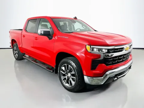 More photos of 2023 Chevrolet Silverado 1500 LT at Clement Supercenter, MO