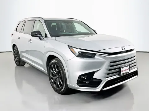 More photos of 2025 Lexus TX 500h F SPORT Premium at Clement Supercenter, MO
