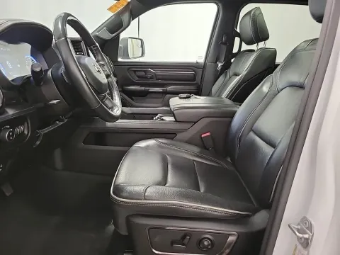 More photos of 2022 Ram 1500 Limited at Clement Supercenter, MO