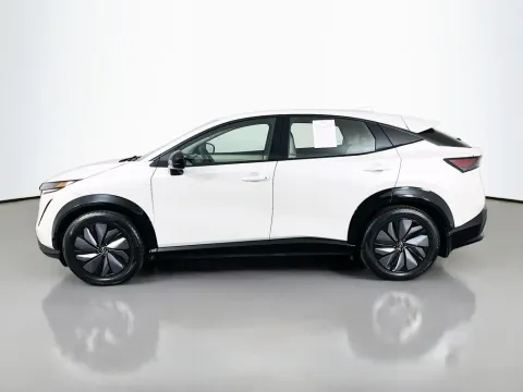 More photos of 2023 Nissan Ariya ENGAGE+ e-4ORCE at Clement Supercenter, MO