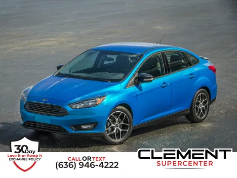 Gray 2016 Ford Focus SE for sale in Saint Charles, MO