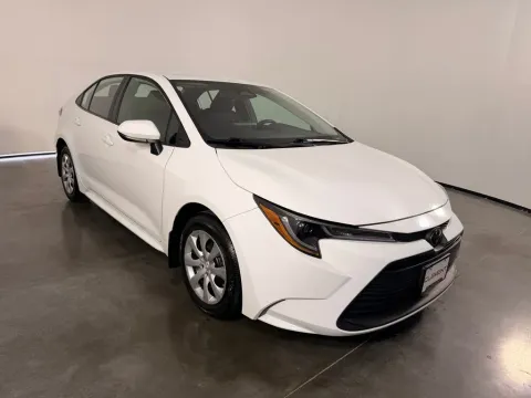 More photos of 2025 Toyota Corolla LE at Clement Supercenter, MO