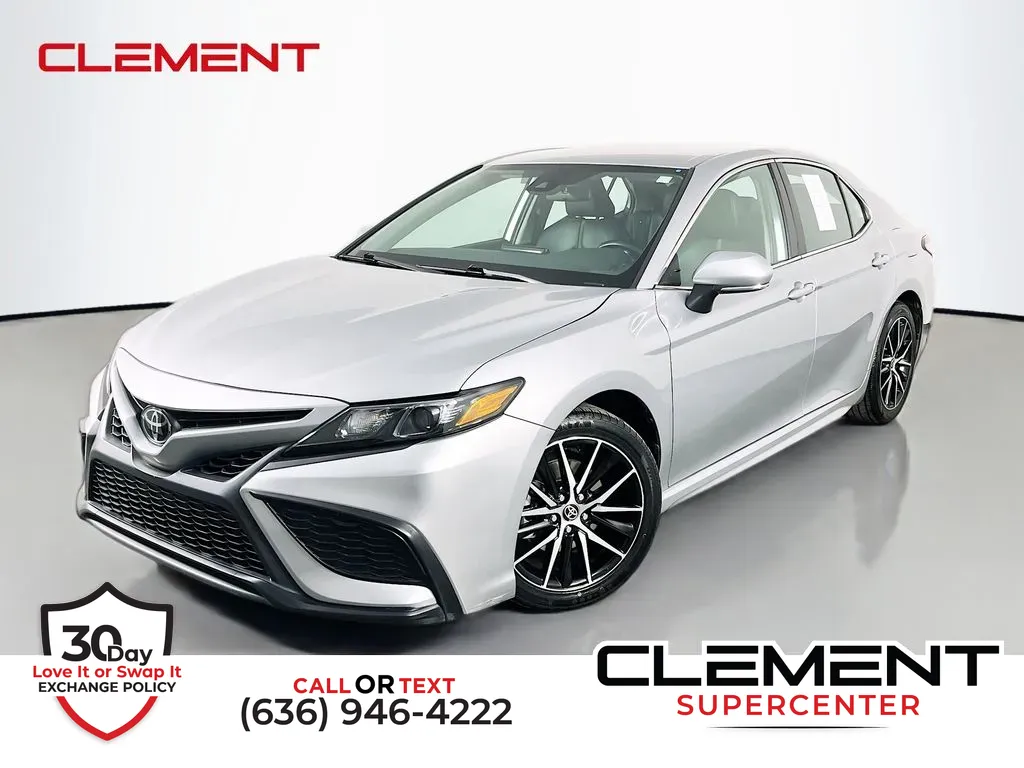 Silver 2023 Toyota Camry SE for sale in Saint Charles, MO