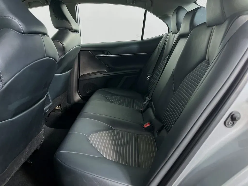 2023 Toyota Camry SE - Photo 31