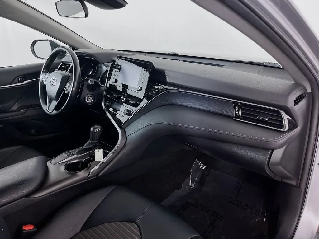 2023 Toyota Camry SE - Photo 34