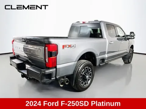 More photos of 2024 Ford F-250SD Platinum at Clement Supercenter, MO