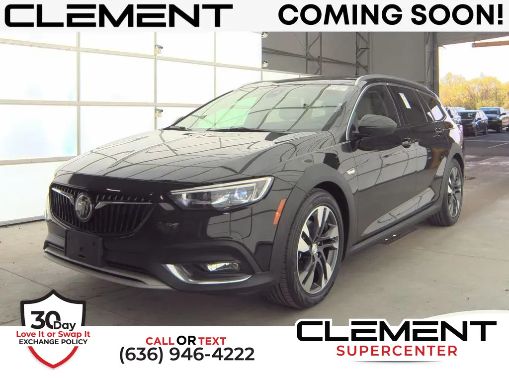 Black 2018 Buick Regal TourX Essence for sale in Saint Charles, MO