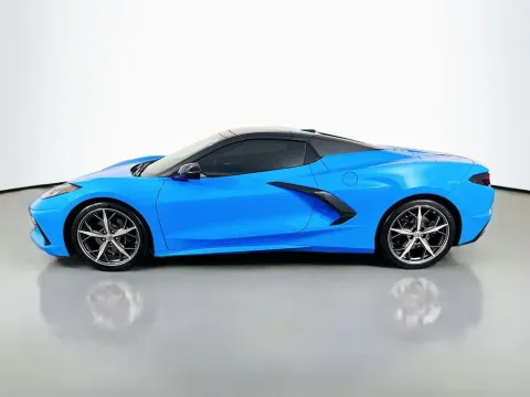 More photos of 2021 Chevrolet Corvette Stingray at Clement Supercenter, MO