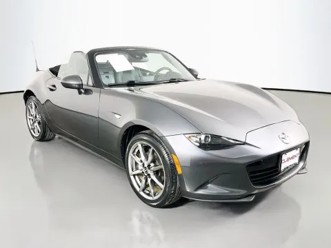 More photos of 2022 Mazda MX-5 Miata Grand Touring at Clement Supercenter, MO