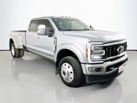 More photos of 2024 Ford F-450SD Platinum at Clement Supercenter, MO