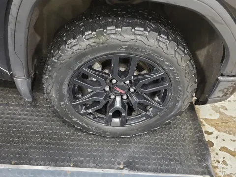 More photos of 2024 GMC Sierra 1500 Pro at Clement Supercenter, MO