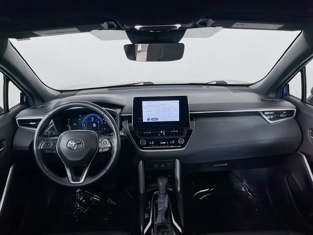 2024 Toyota Corolla Cross XSE - Photo 10
