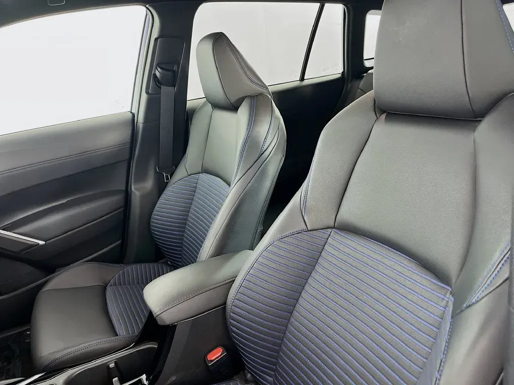 2024 Toyota Corolla Cross XSE - Photo 27