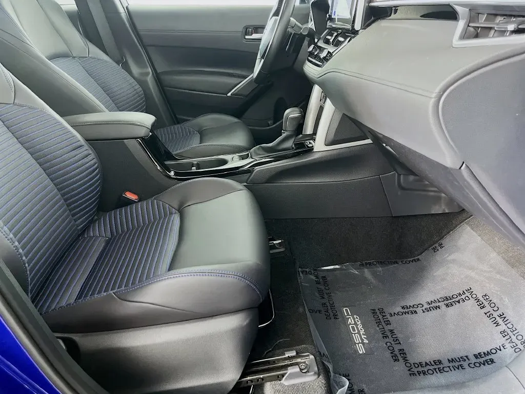 2024 Toyota Corolla Cross XSE - Photo 33