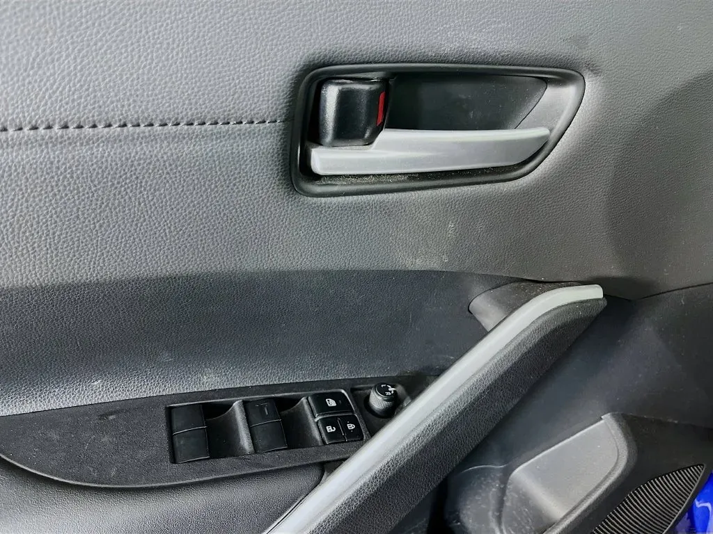 2024 Toyota Corolla Cross XSE - Photo 23