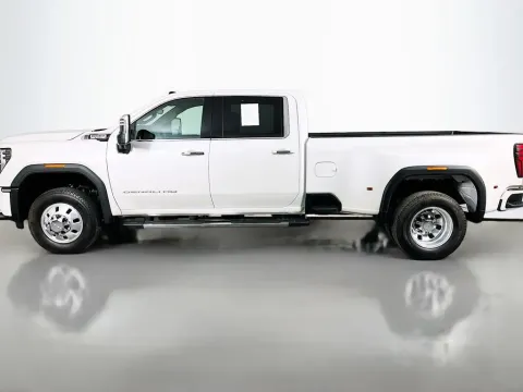 More photos of 2025 GMC Sierra 3500 HD Denali at Clement Supercenter, MO