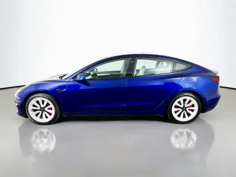 More photos of 2021 Tesla Model 3 Performance at Clement Supercenter, MO