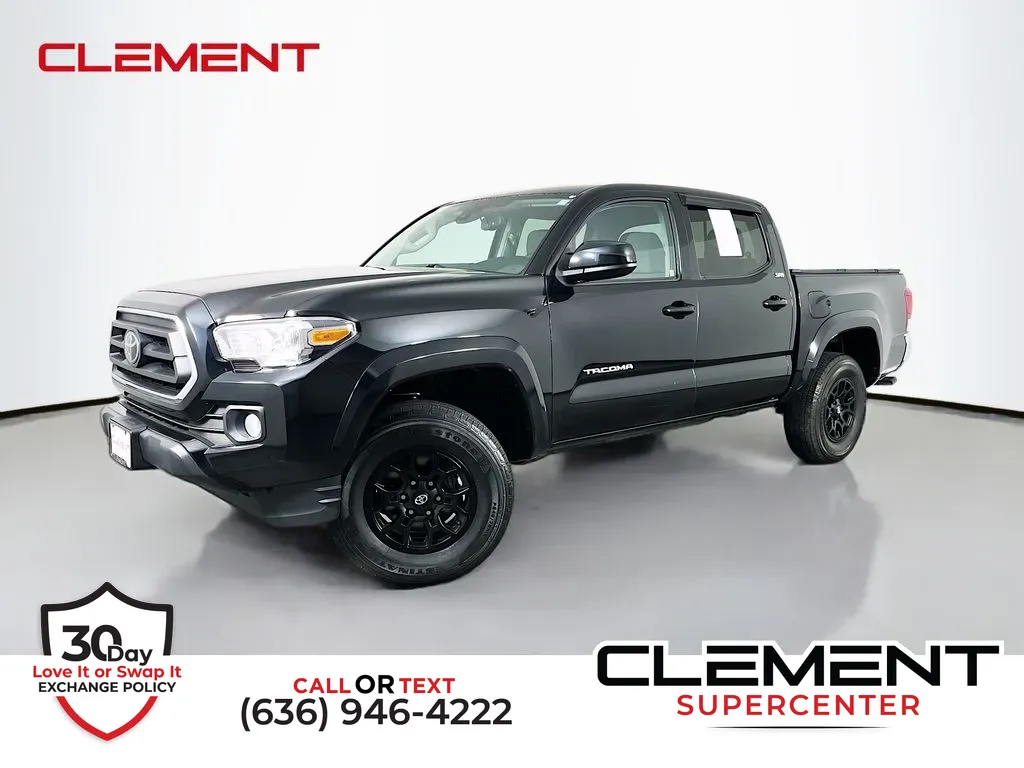 Black 2022 Toyota Tacoma SR5 for sale in Saint Charles, MO