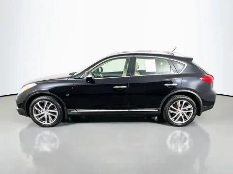More photos of 2017 INFINITI QX50 at Clement Supercenter, MO