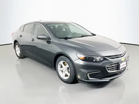 More photos of 2018 Chevrolet Malibu LS at Clement Supercenter, MO