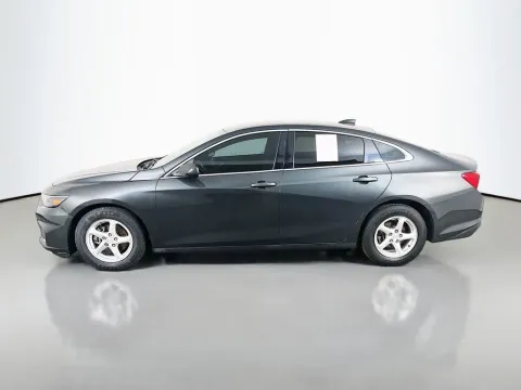 More photos of 2018 Chevrolet Malibu LS at Clement Supercenter, MO
